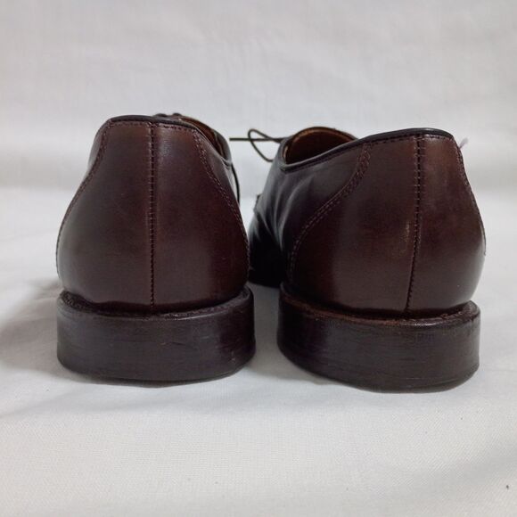 Allen Edmonds Burton 9D Brown Leather Derby Apron Toe 1132 USA main image 9
